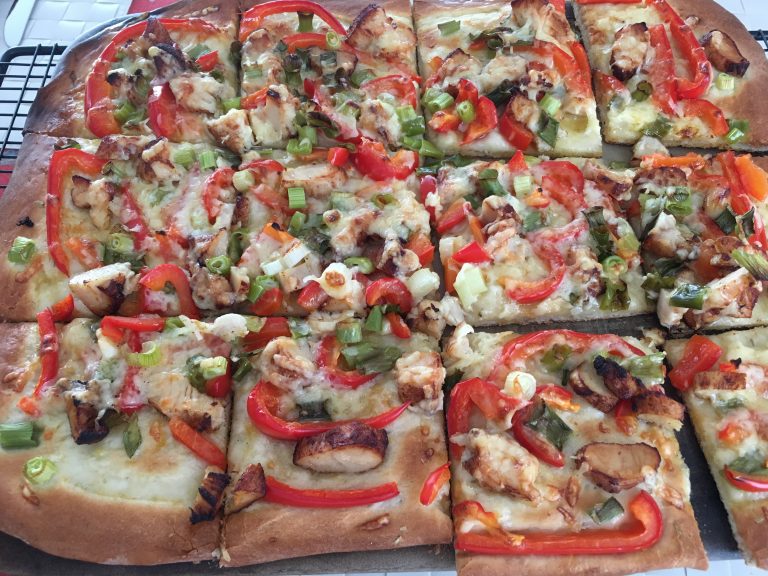 Pizza ohne Tomatensoße – Violas Kitchen